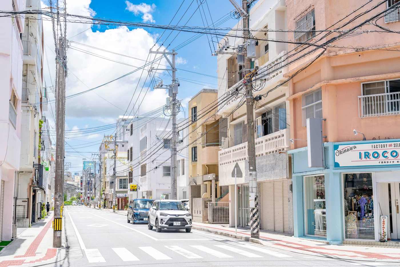 The weather in Okinawa on 27th June 2025: A clear and bright morning in Miebashi.