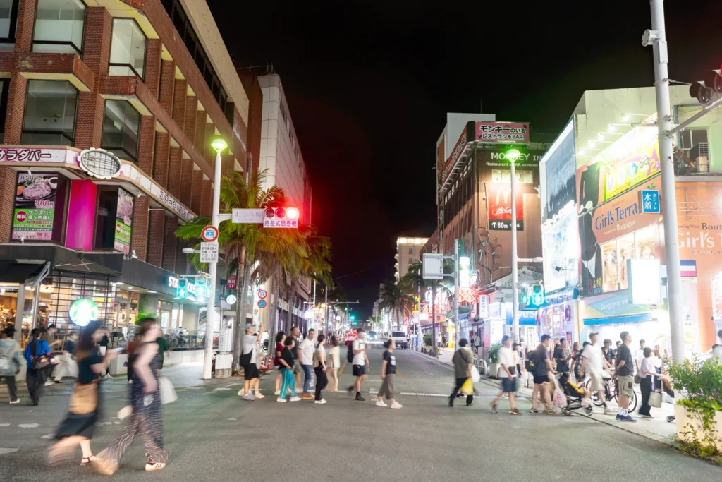 2025年6月11日冲绳天气夜间国际通