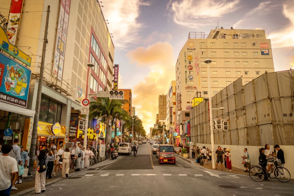 2025年6月9日沖繩天氣國際通傍晚