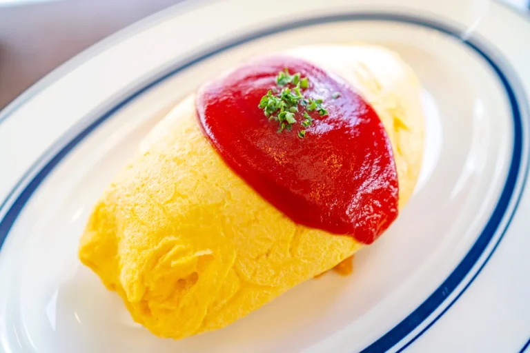 Okinawa Central Gourmet Spot: Uruma Kitchen Nerine's Omurice