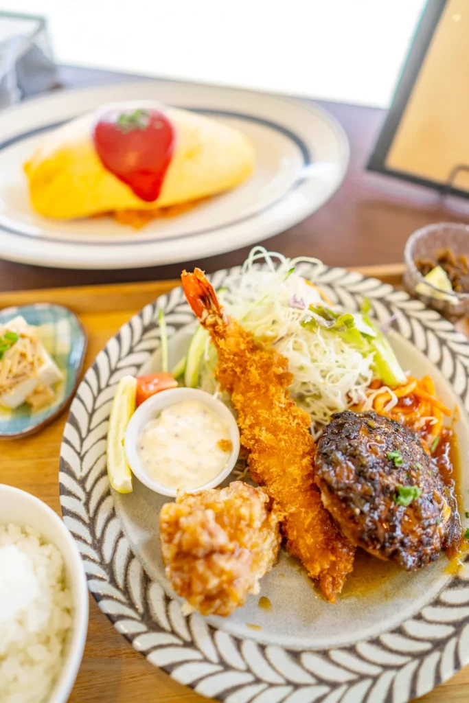 오키나와 중부 맛집 우루마 키친 네리네 콤보A 메뉴