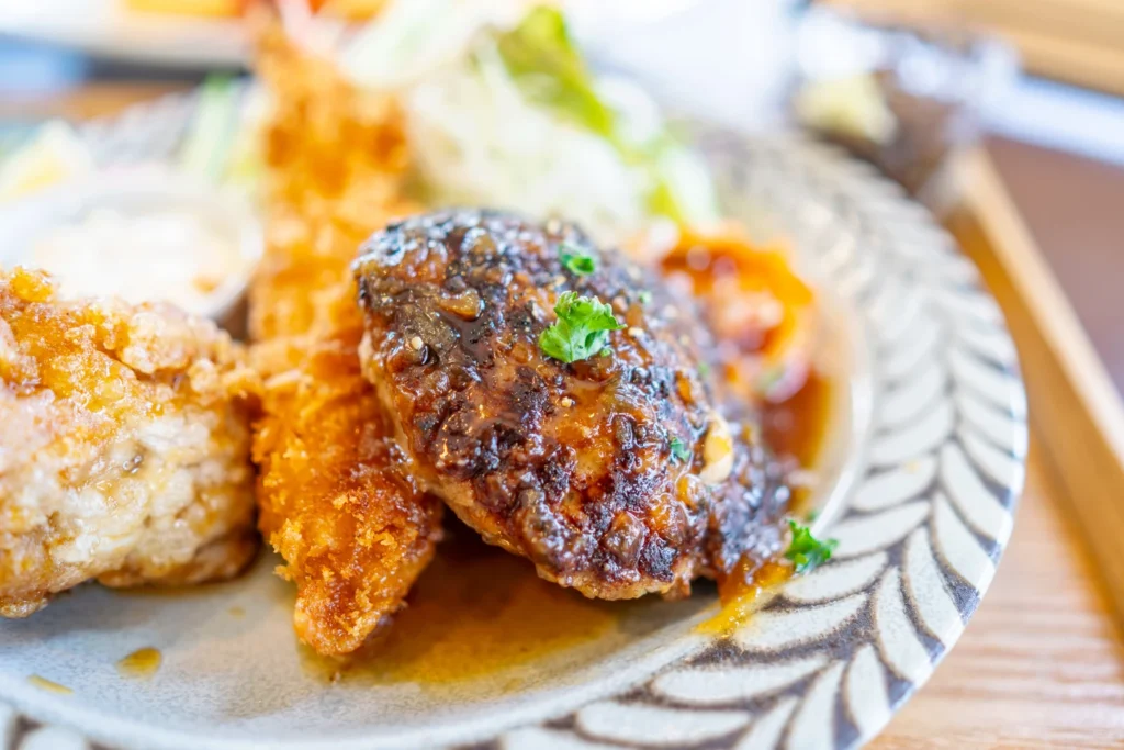 오키나와 중부 맛집 우루마 키친 네리네 함박 스테이크