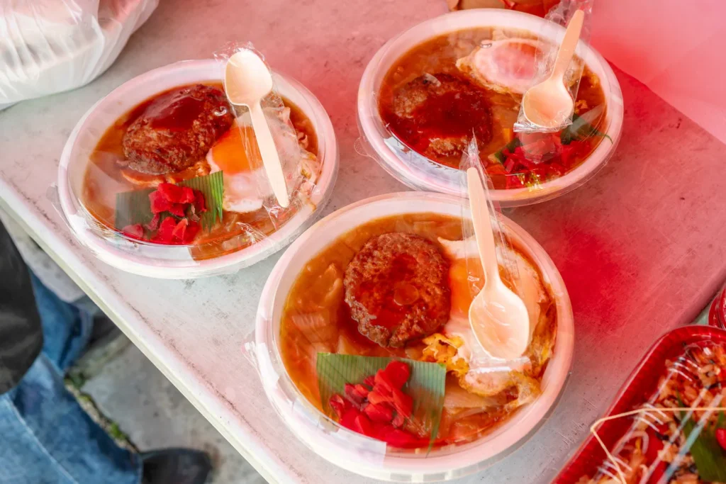 오키나와 맛집 와카사 도시락 카레 메뉴의 모습