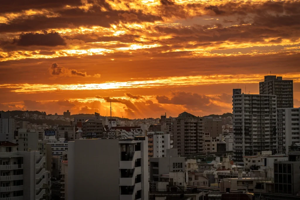 Okinawa Weather: Sunrise in Naha on 4th November 2025